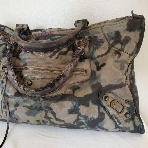 ********** SOLD *************** - Picture 6 of 11